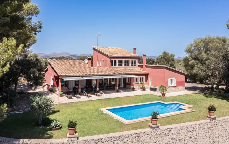 Finca con establos y paddock cerca de Artá