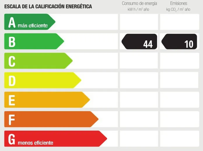 Urocza kamienica w Caimari-18