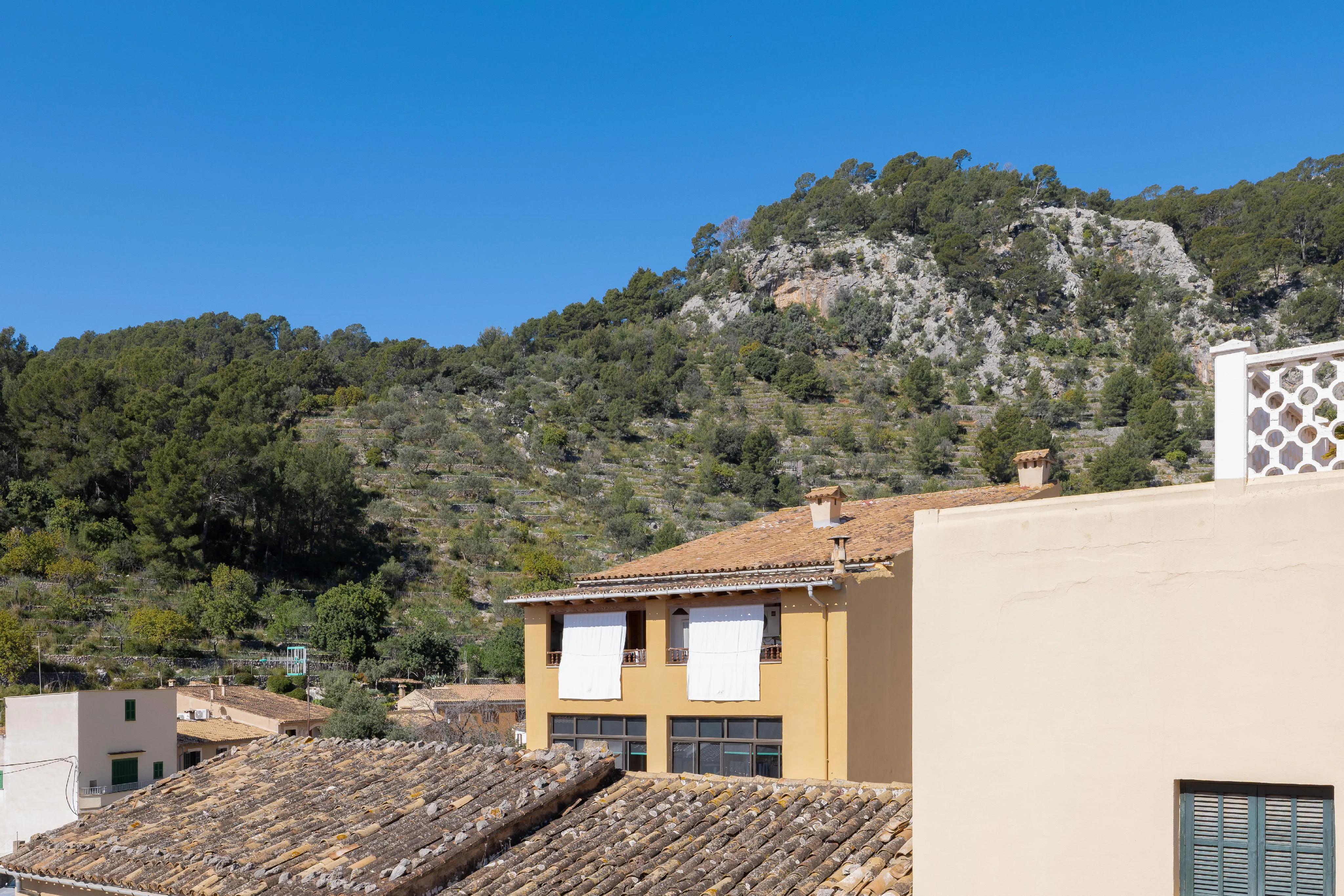 Charmante maison de ville à Caimari-17