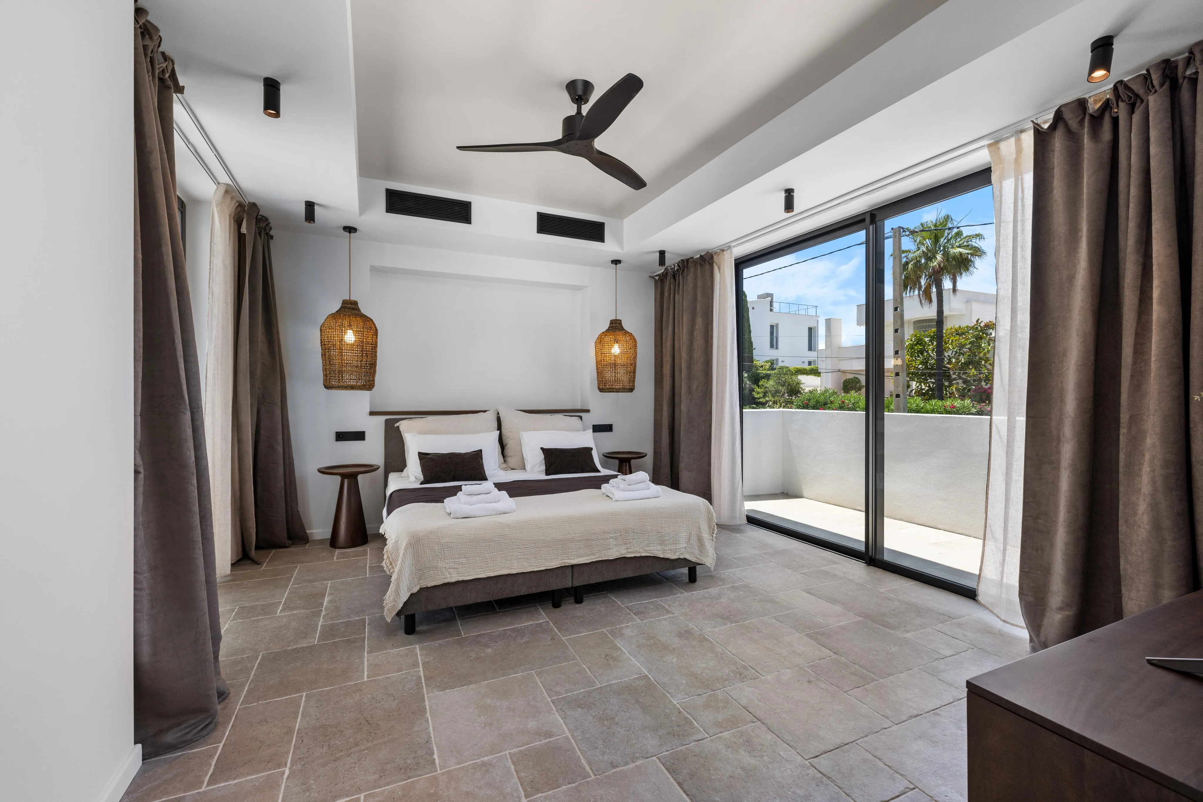 Modern villa with ETV licence close to the beach-6