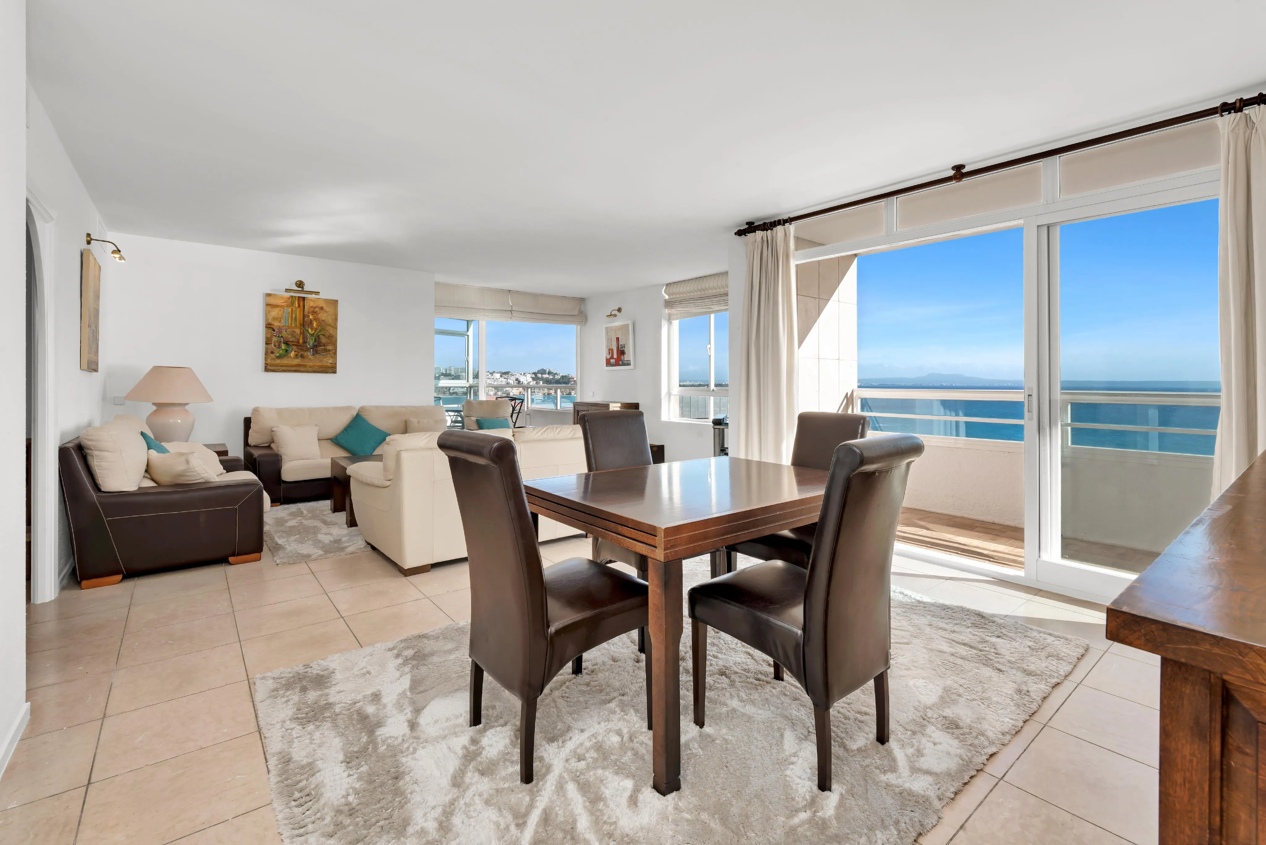 Seaview Apartment in Illetas-4