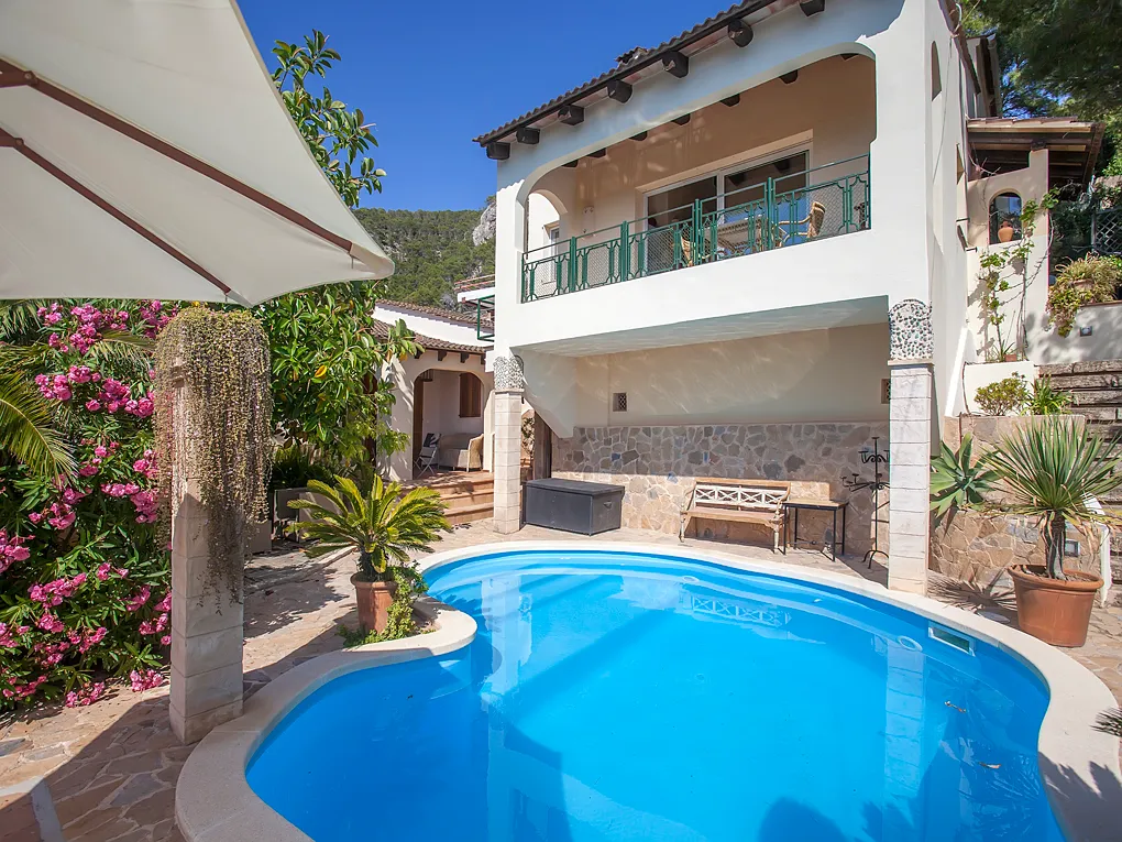 Villa mediterranea vista mare con appartamenti per gli ospiti-22