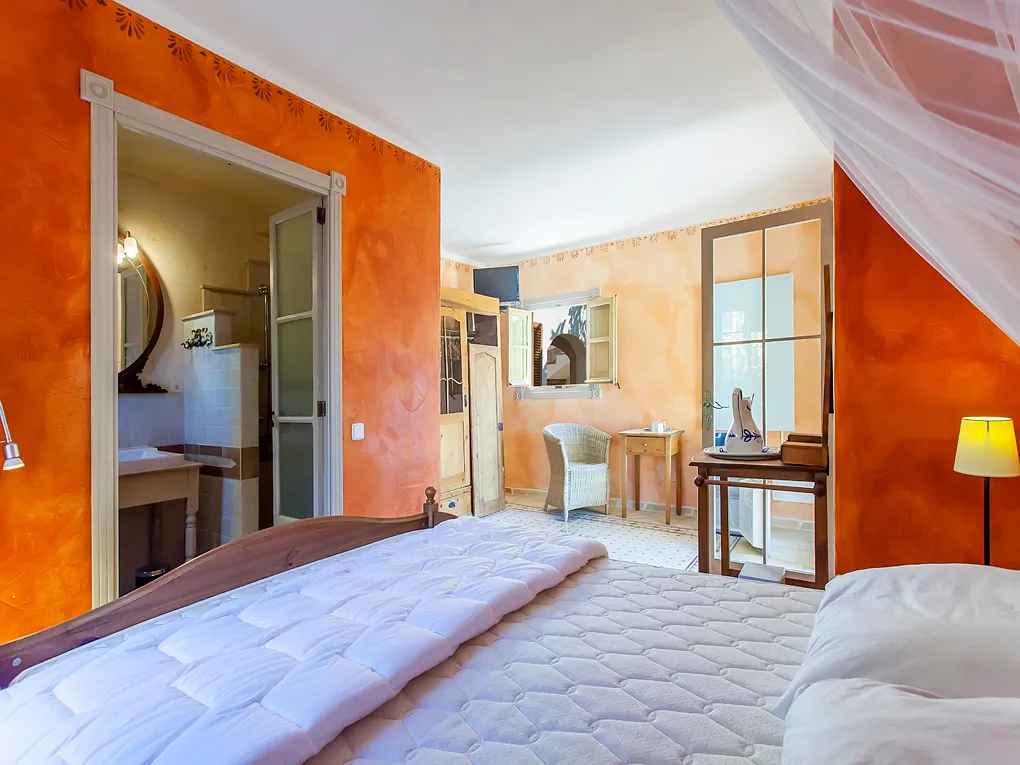 Villa mediterranea vista mare con appartamenti per gli ospiti-16