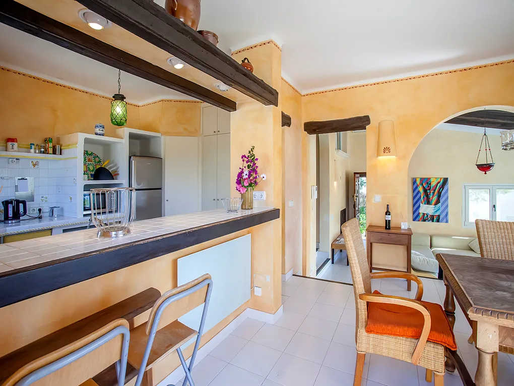 Villa mediterranea vista mare con appartamenti per gli ospiti-20