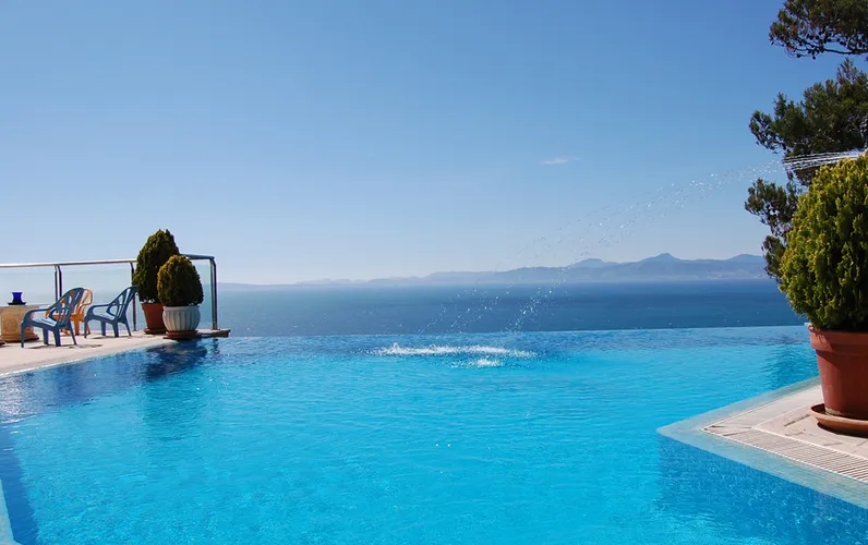 Vakantiehuis: Villa in eerste lijn zee in Bahía Azul