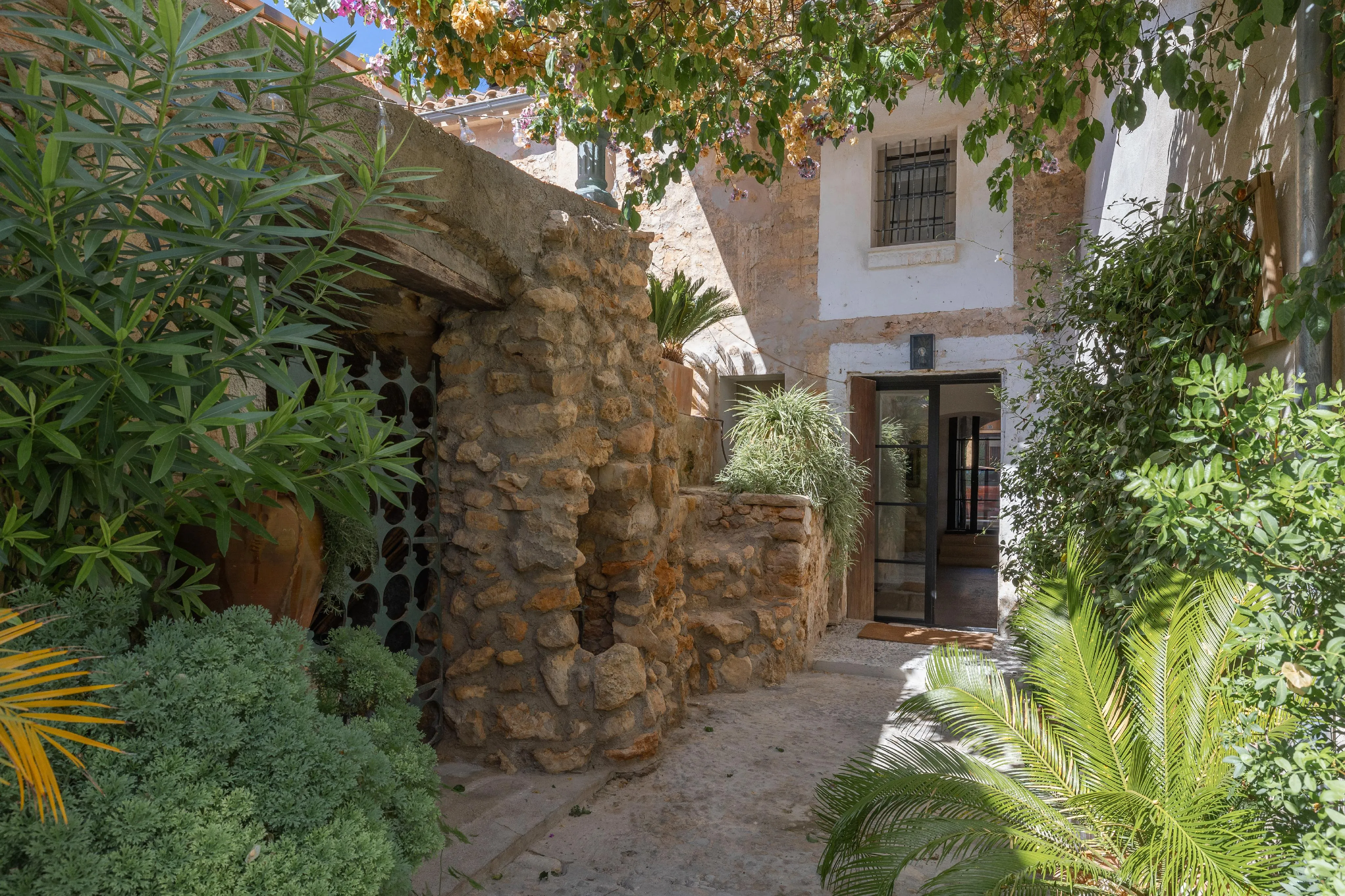 Historic charm meets modern living in a stone house in Consell-24