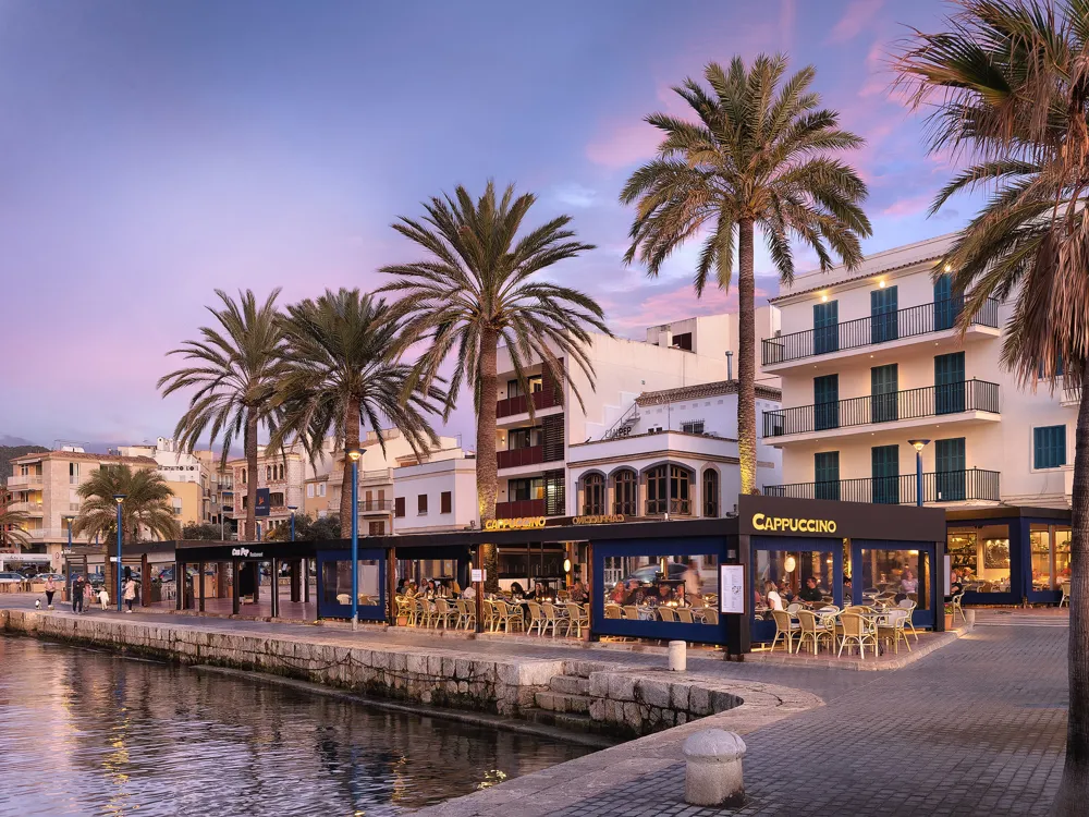 Elegant erhvervslokale i hjertet af Puerto Andratx-1