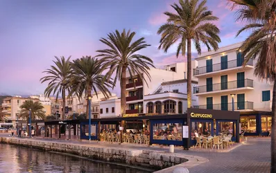 Elegant erhvervslokale i hjertet af Puerto Andratx