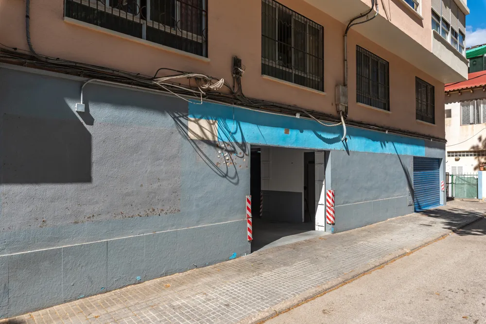 Exceptional warehouse in El Arenal-12