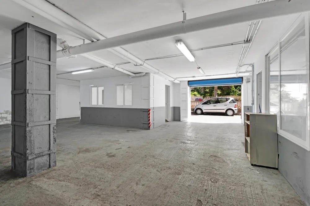 Exceptional warehouse in El Arenal-7