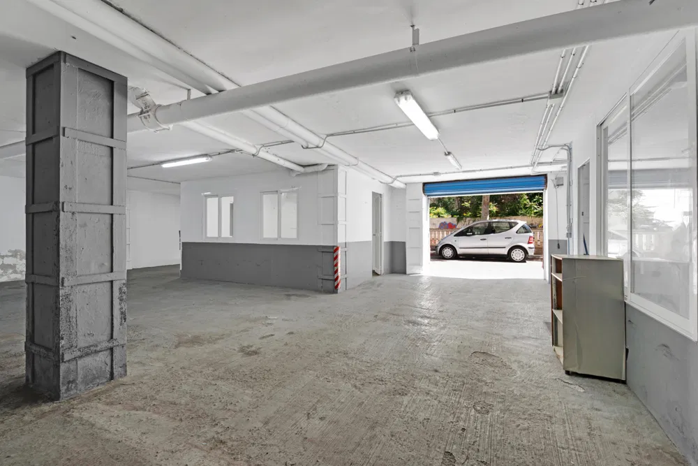 Exceptional warehouse in El Arenal-7