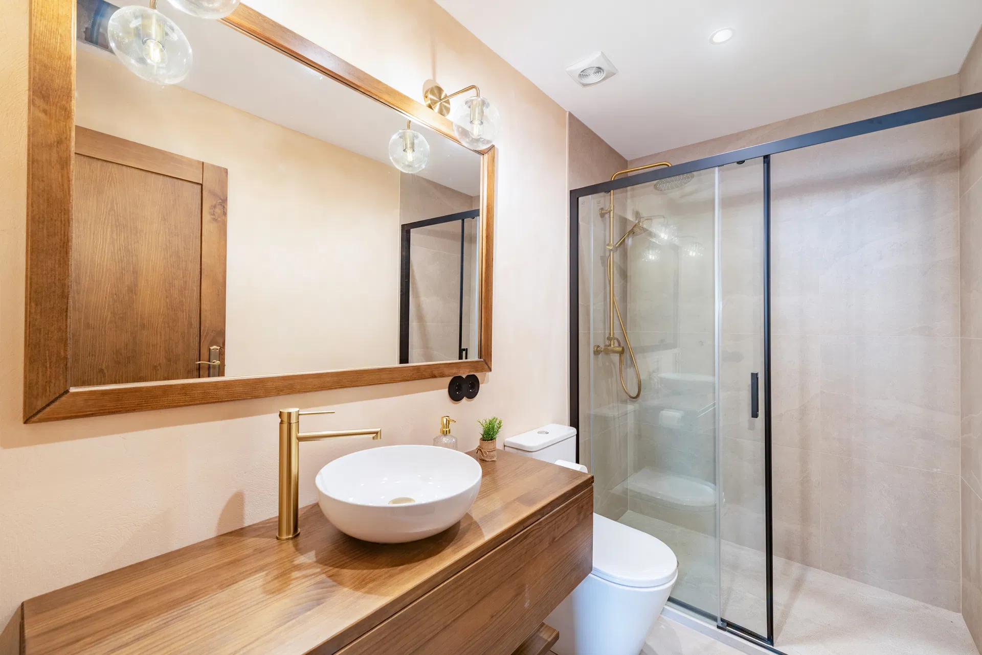 Elegante villetta a schiera a Muro con cortile privato, piscina e comfort abitativo moderno-15