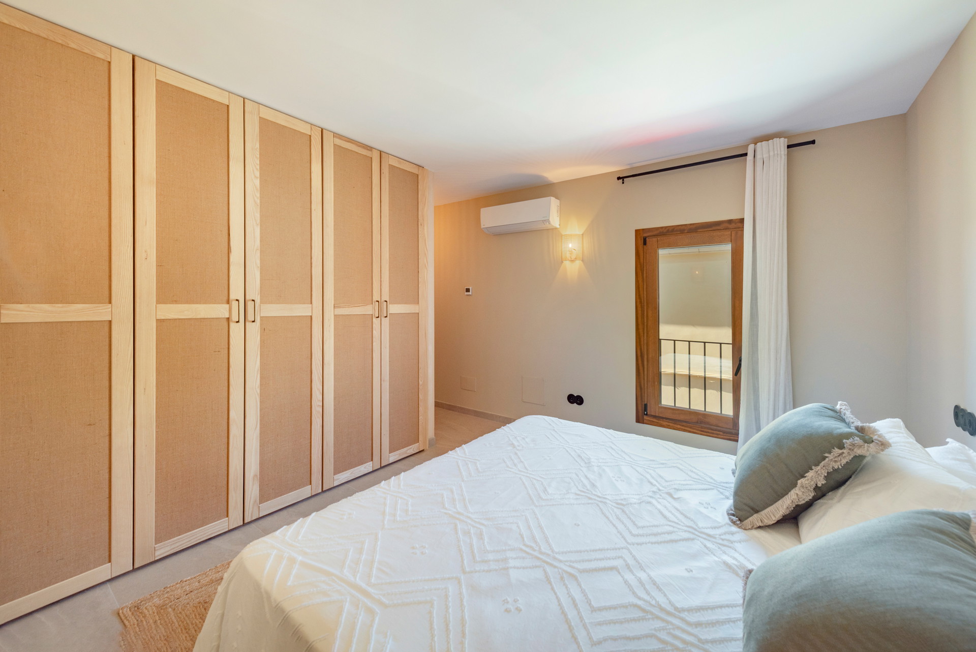 Elegante villetta a schiera a Muro con cortile privato, piscina e comfort abitativo moderno-22