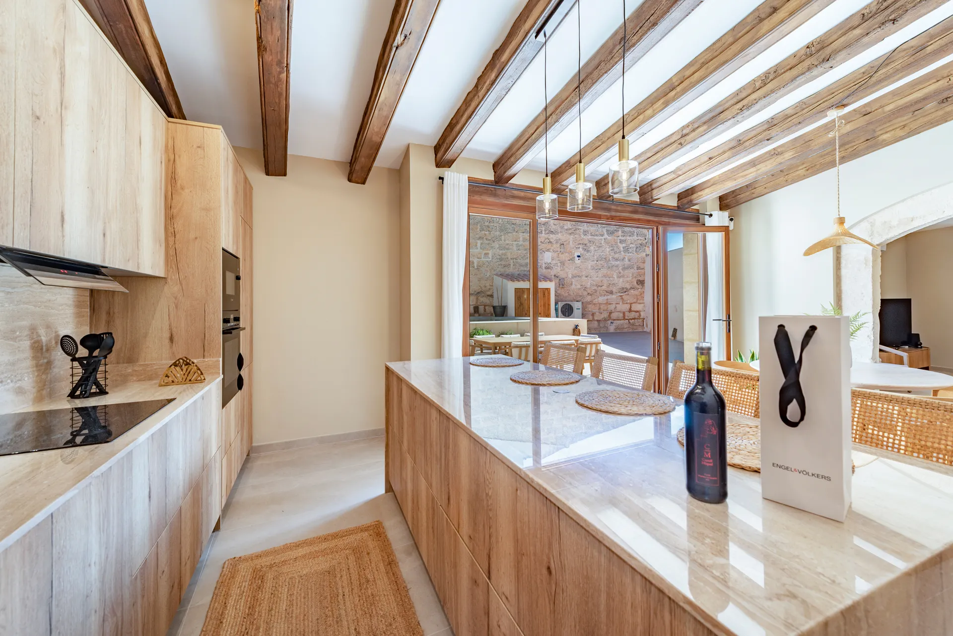 Gorgeous, modern townhouse in Muro with private courtyard and pool-10