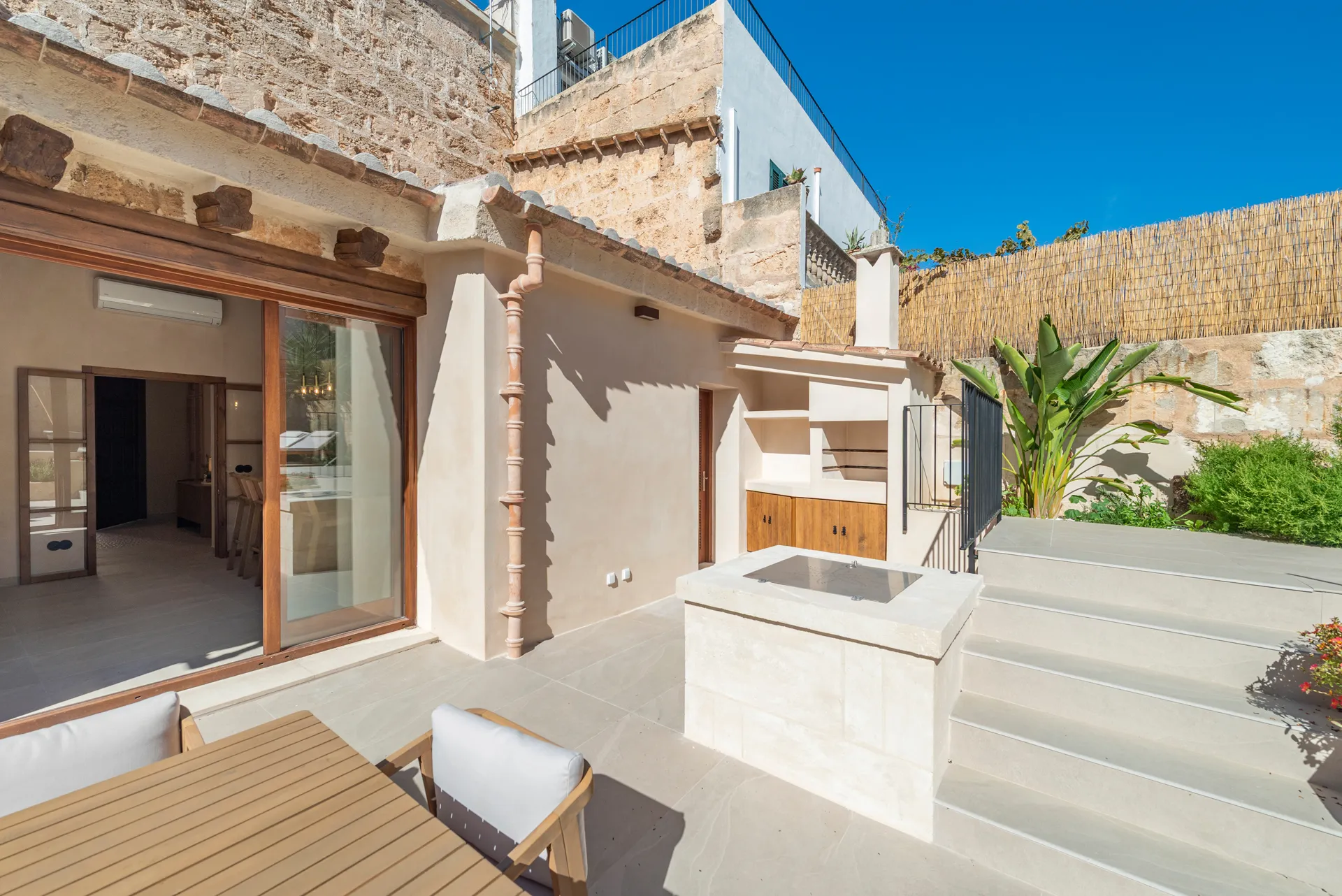 Gorgeous, modern townhouse in Muro with private courtyard and pool-7