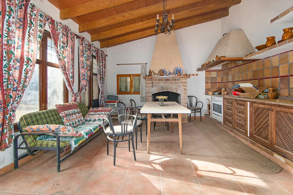 Casa di campagna rustica vicino a Llucmajor-3