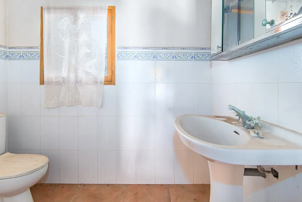 Rustic country house near Llucmajor-10