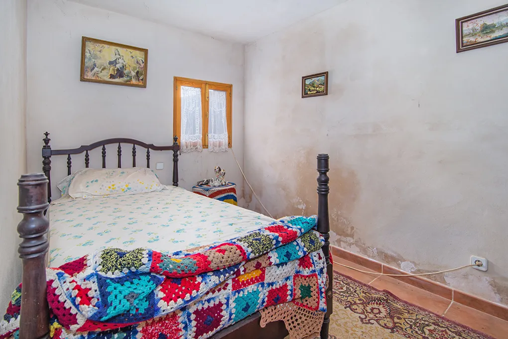 Rustic country house near Llucmajor-7