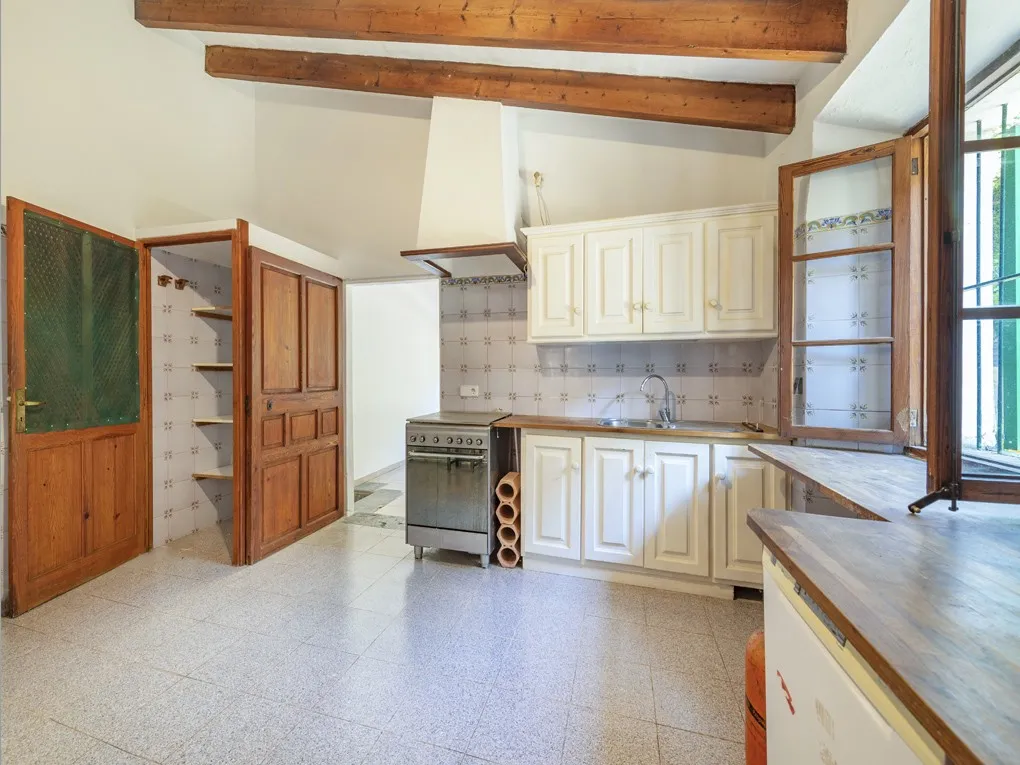 Charming village house in Deiá-7