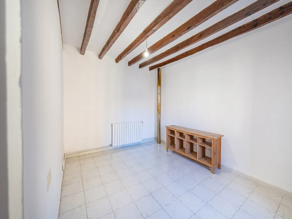 Charming village house in Deiá-12