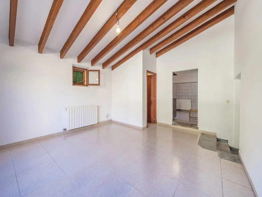 Charming village house in Deiá-9