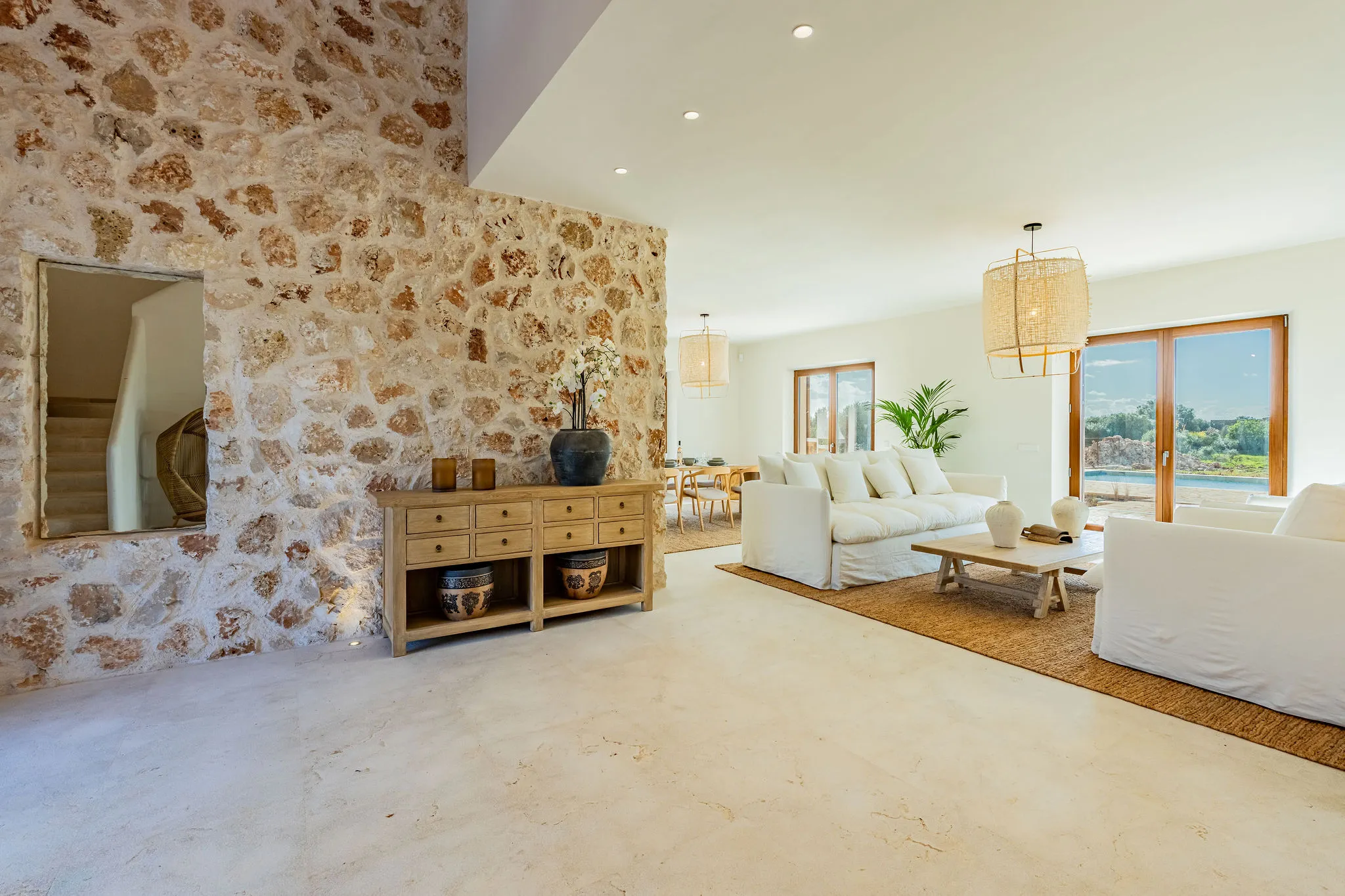 Finca i natursten nær naturparken Mondrago-4