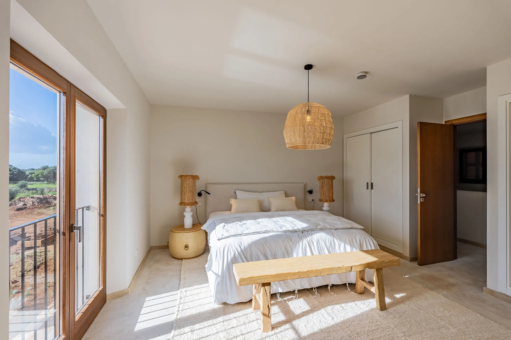 Finca i natursten nær naturparken Mondrago-10