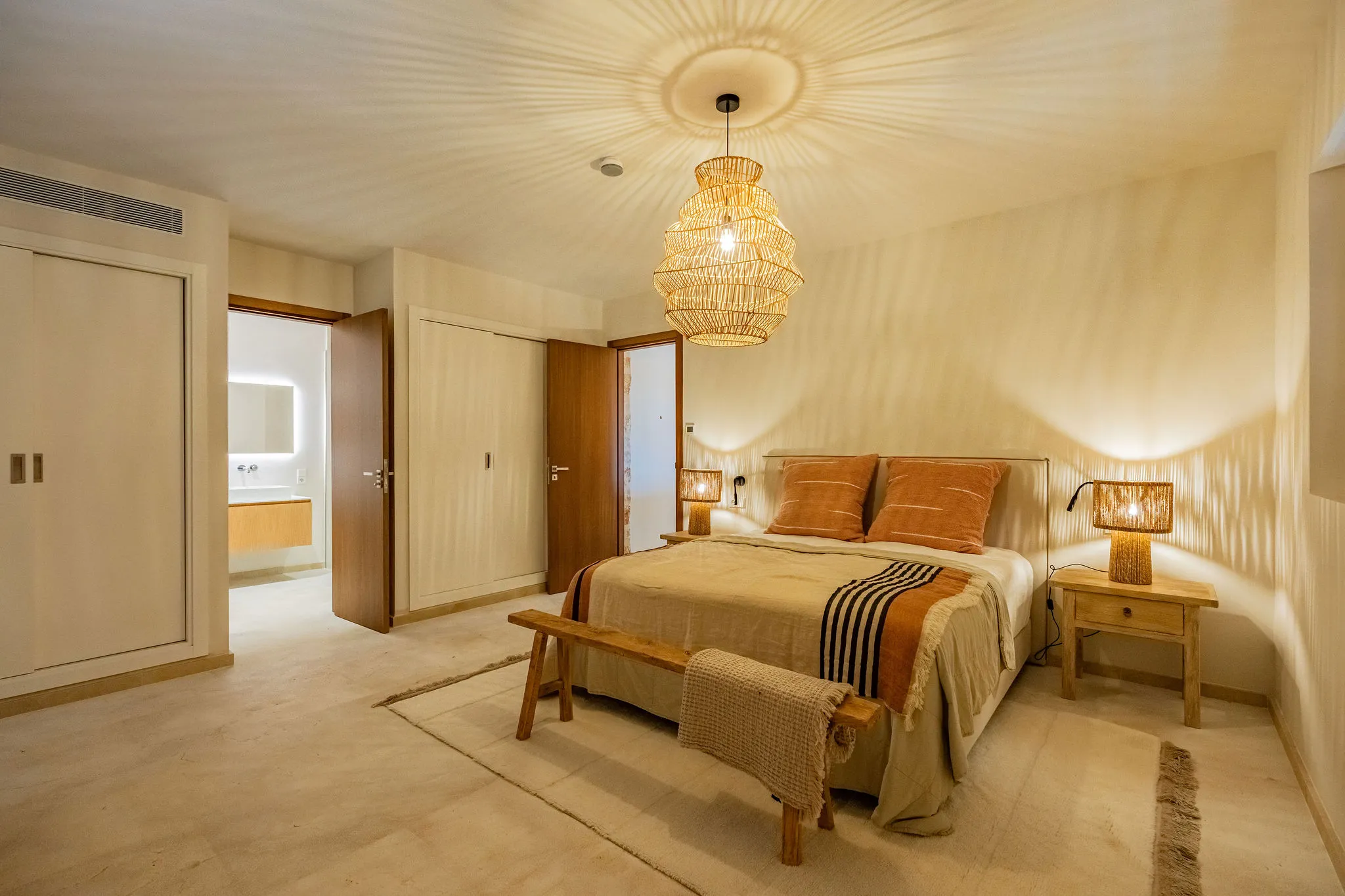 Finca i natursten nær naturparken Mondrago-12