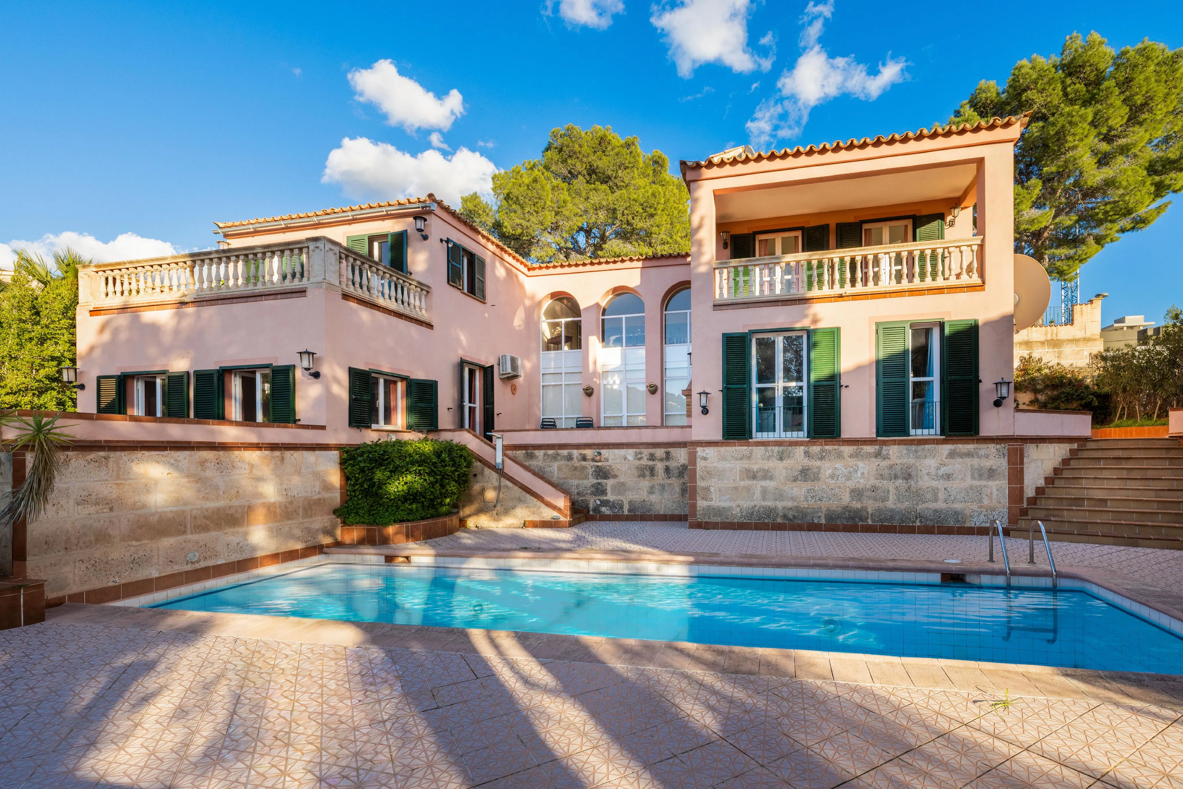 Villa con potencial de reforma en la zona residencial de Monport-2