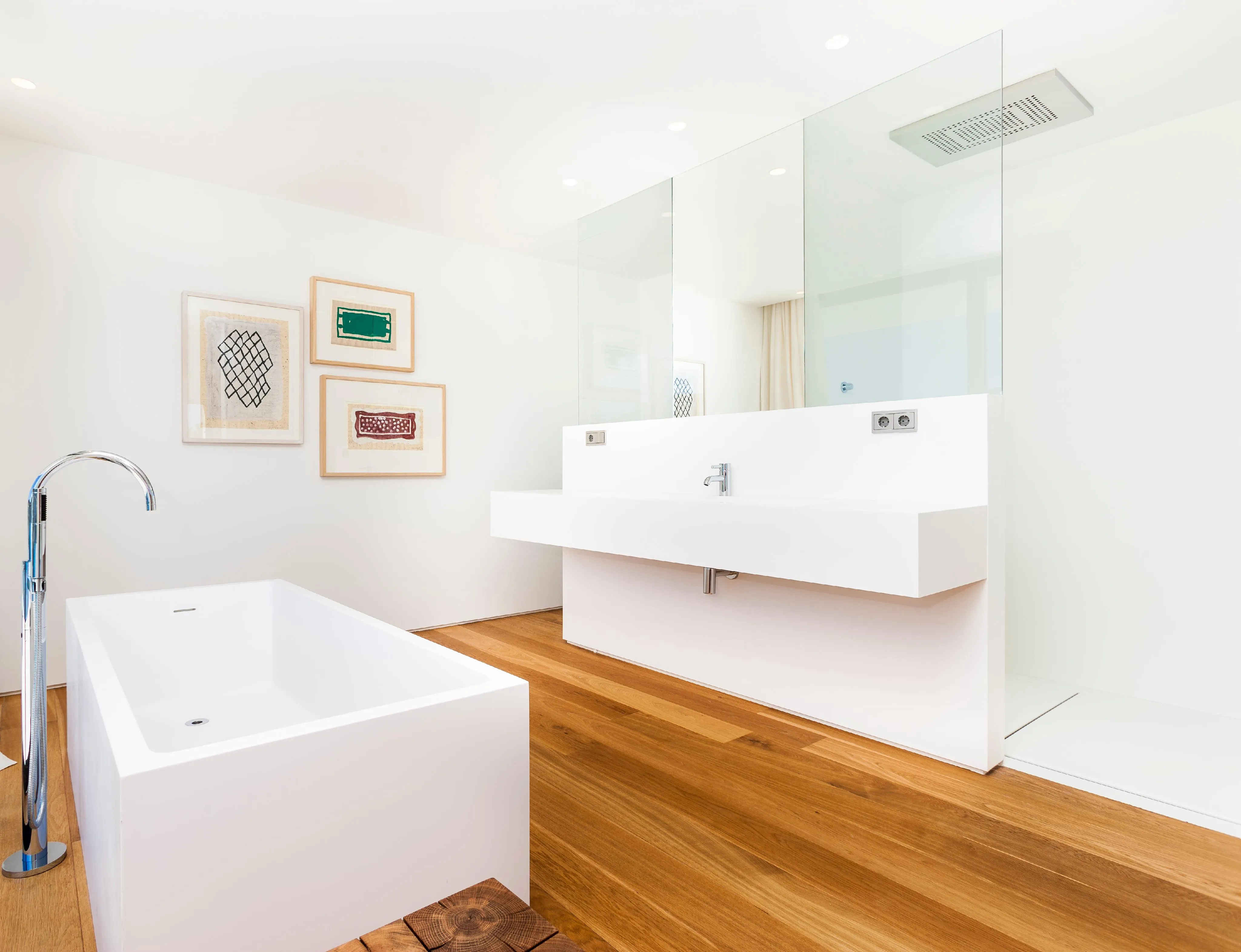 Luxurious villa with direct sea access in Camp de Mar-27