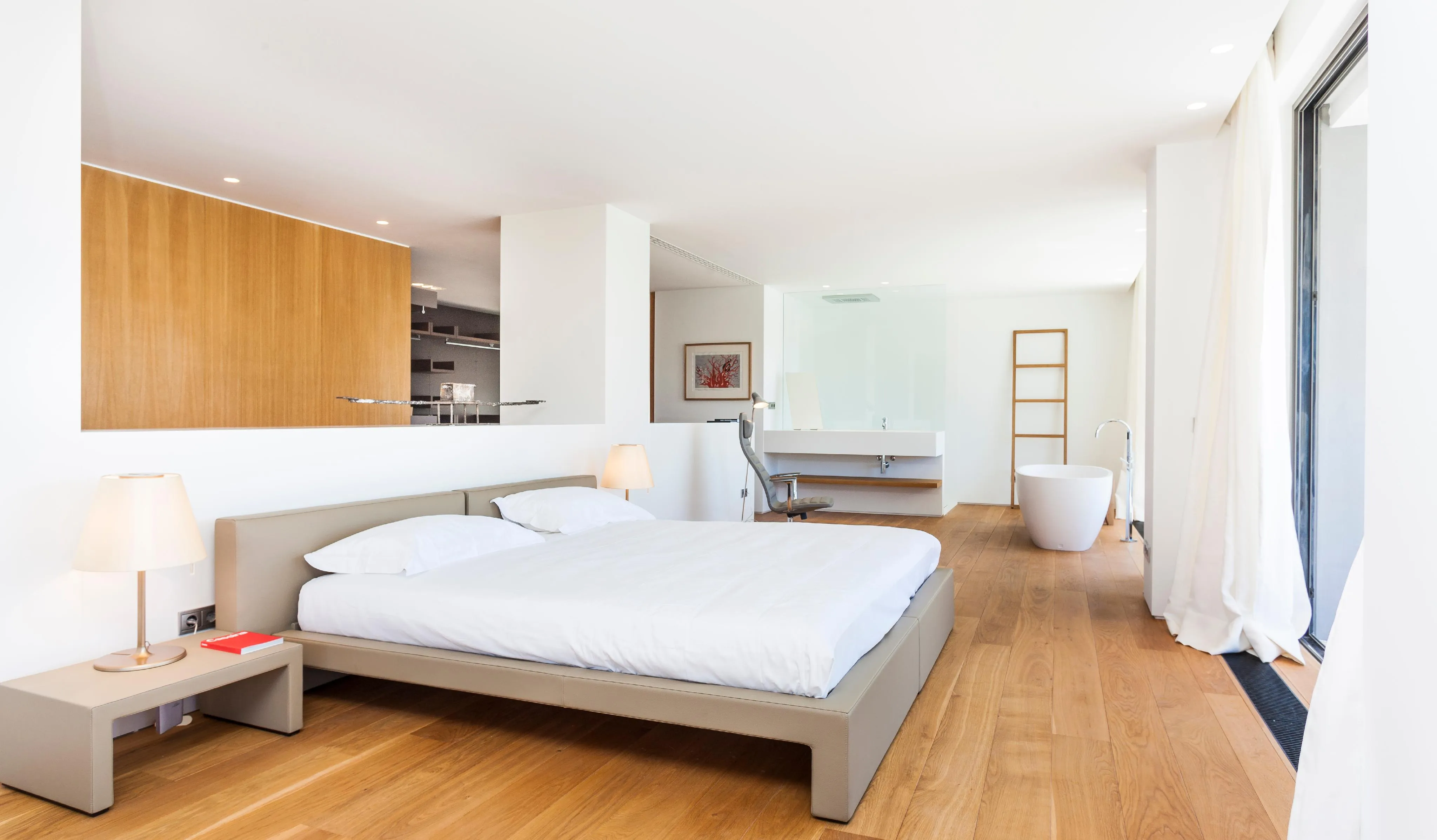 Luxurious villa with direct sea access in Camp de Mar-25