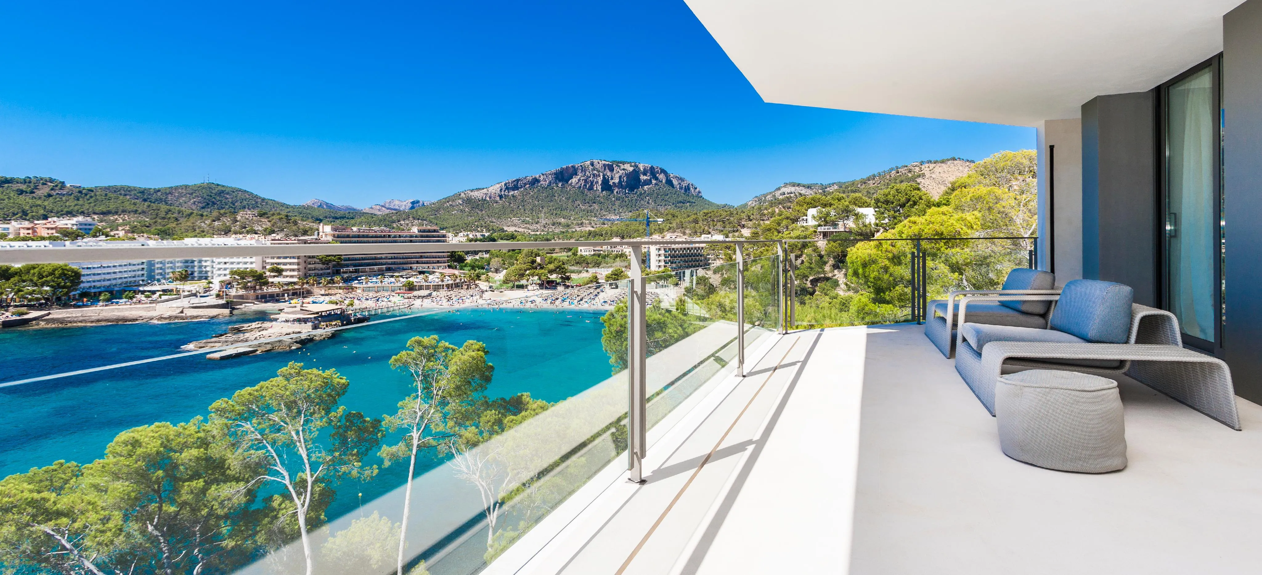 Luxurious villa with direct sea access in Camp de Mar-13