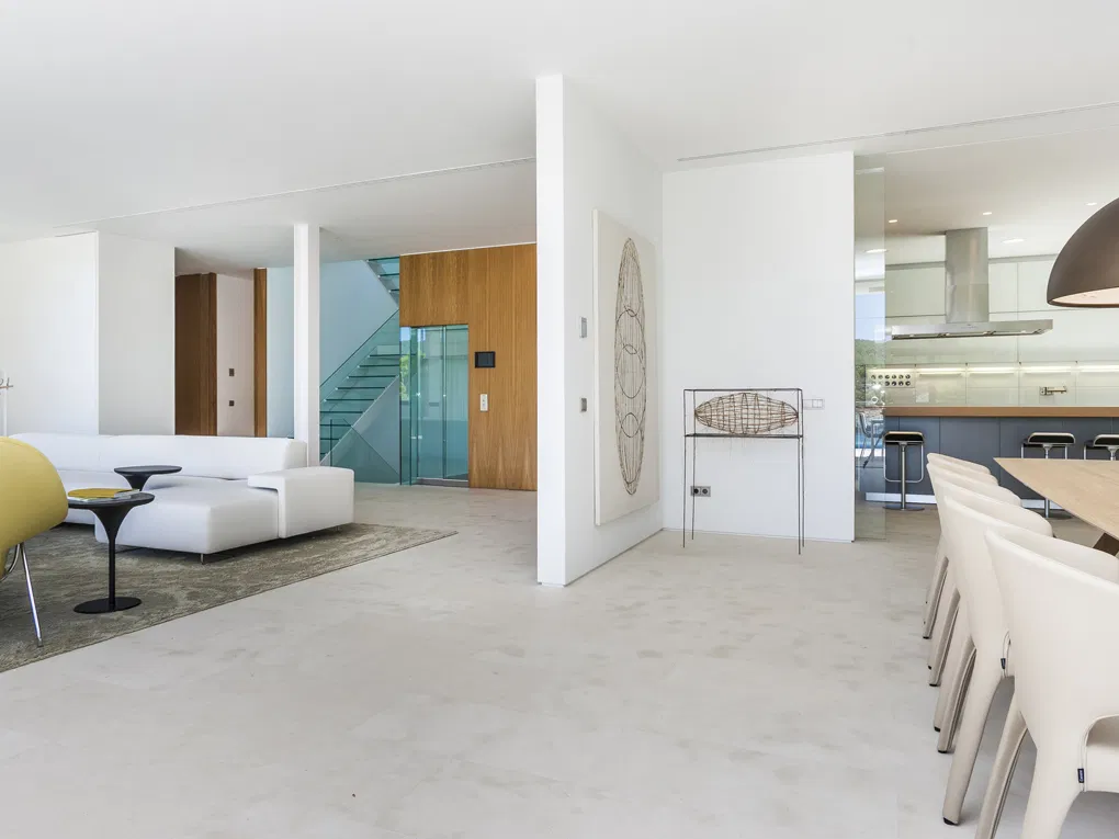 Luxurious villa with direct sea access in Camp de Mar-14