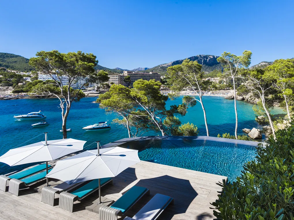 Luxurious villa with direct sea access in Camp de Mar-7