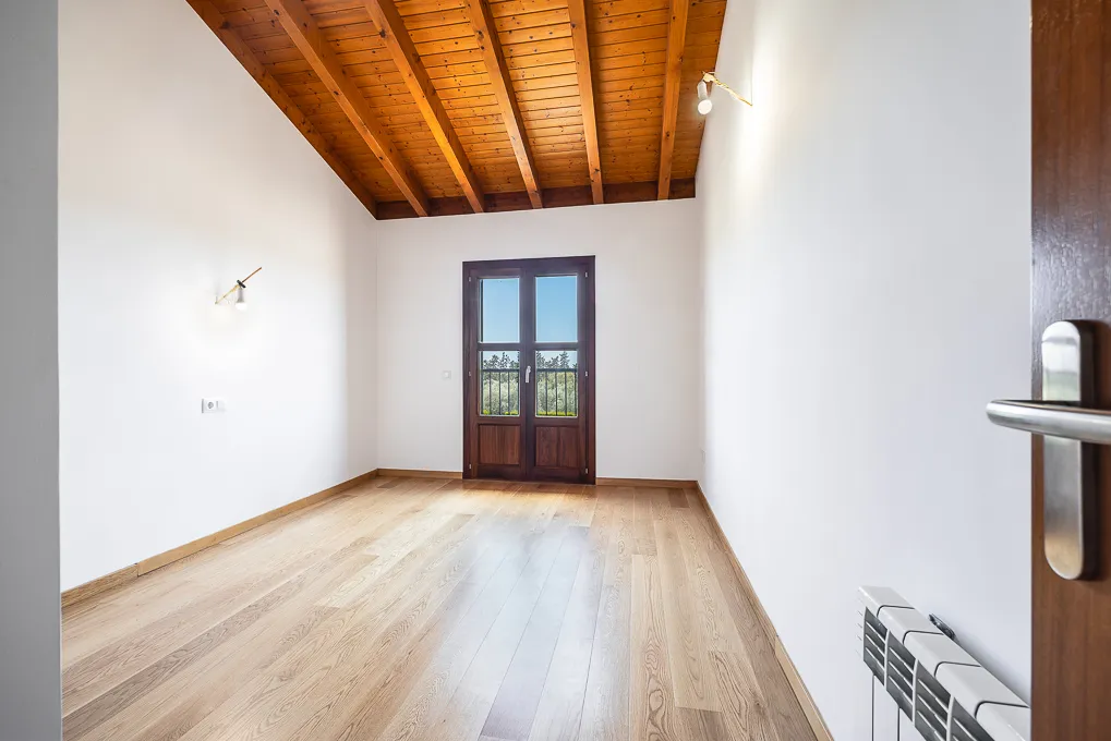 Casa de camp d'alta qualitat en lloc privat-12