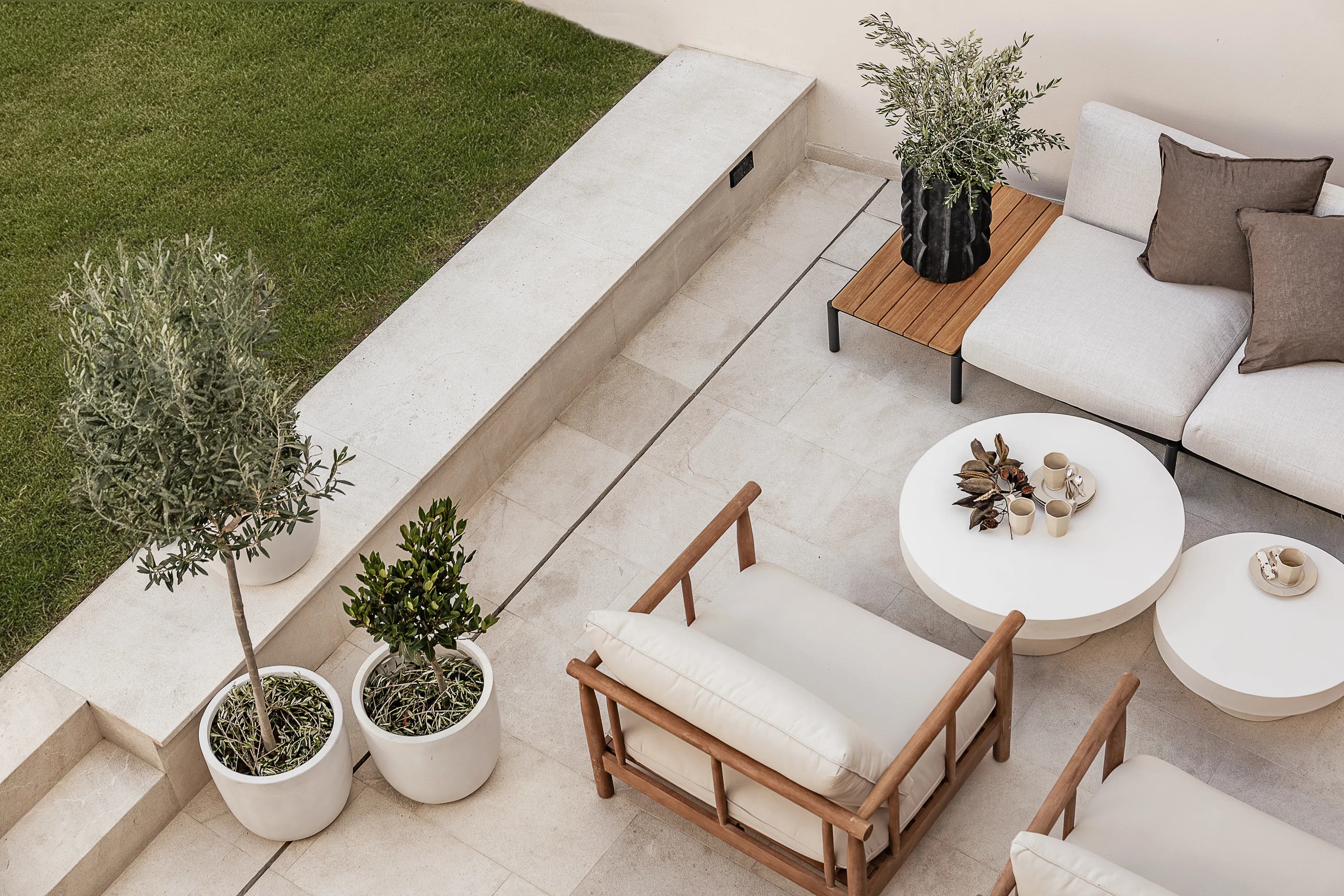 Renoviertes, stilvolles Stadthaus mit Pool und Garten-12