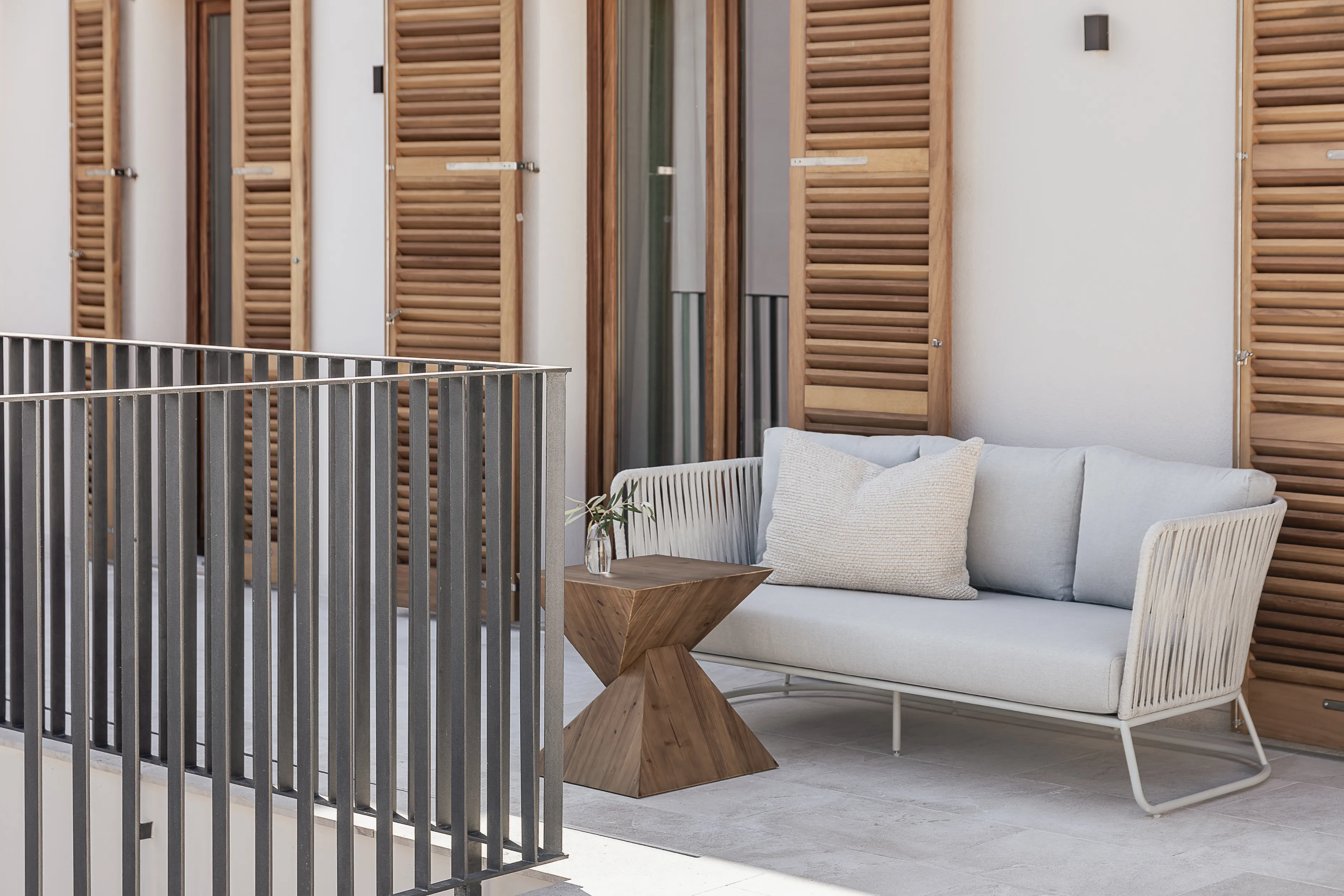 Renoviertes, stilvolles Stadthaus mit Pool und Garten-13