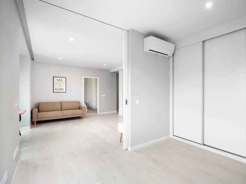 Moderno piso renovado con azotea privada en la calle Blanquerna-6