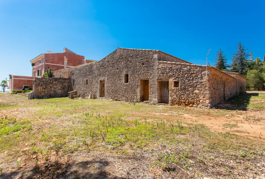 Stately residence with sea views-13