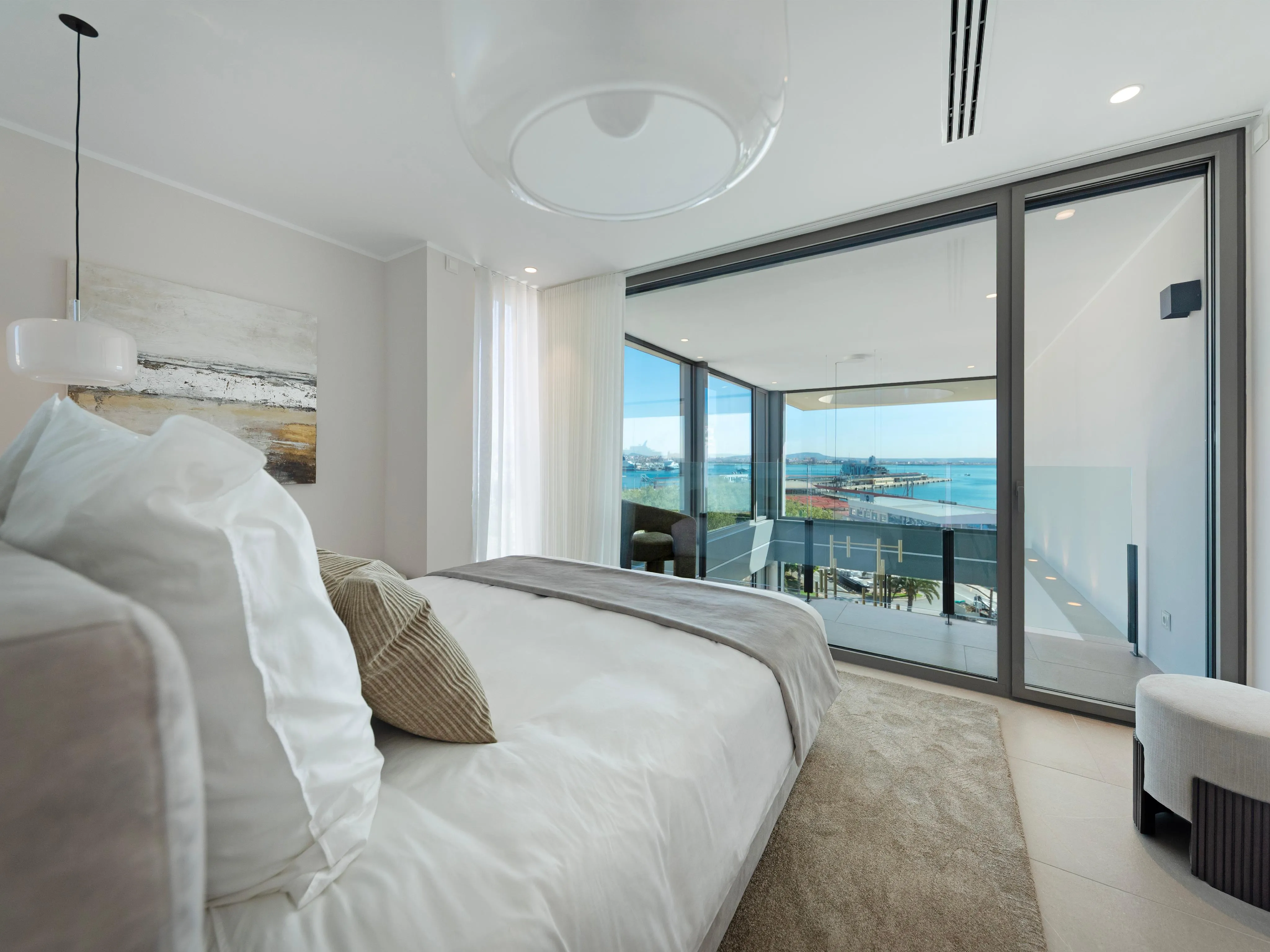 Attico unico di nuova costruzione con vista sul mare-21