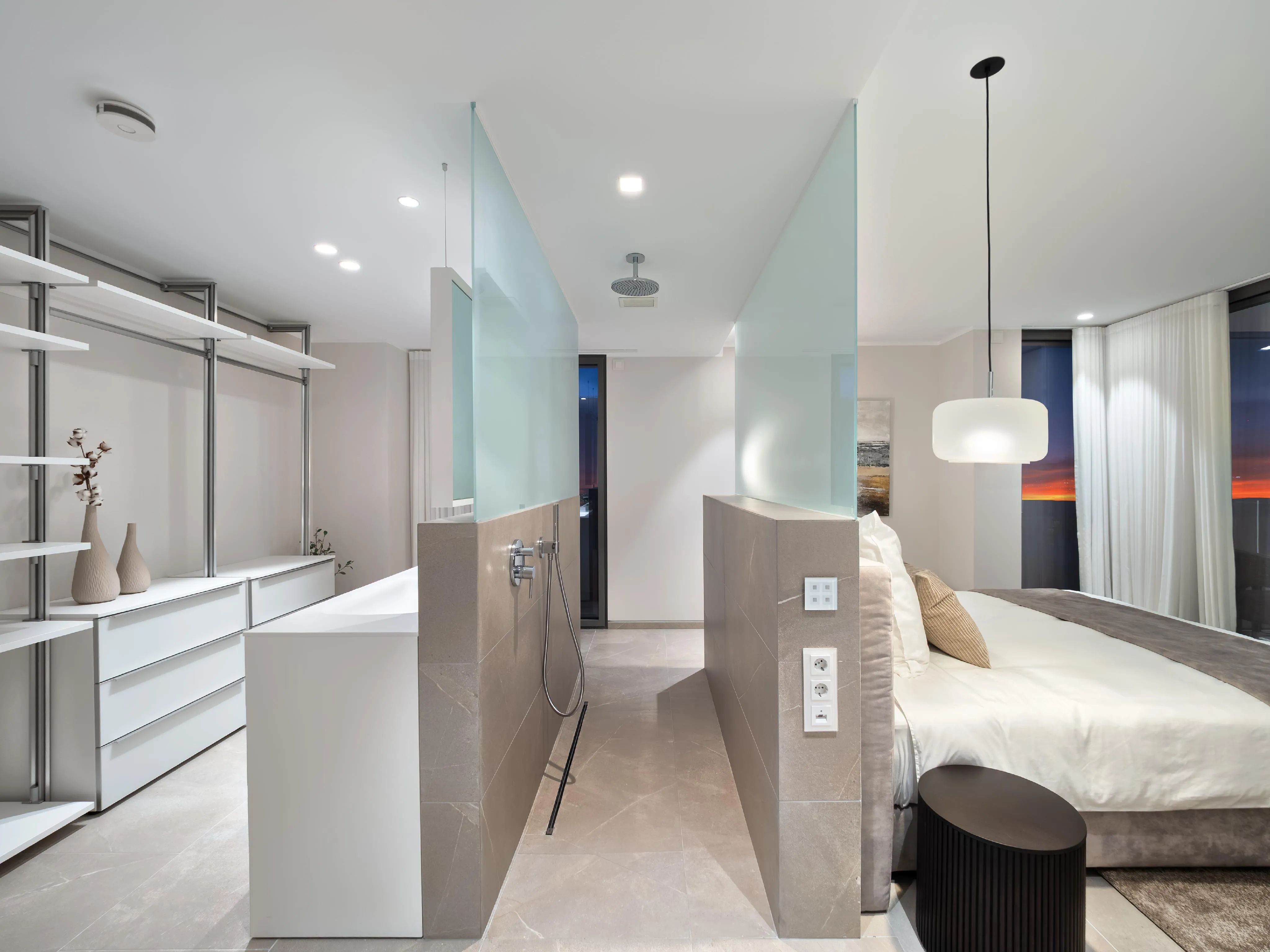 Uniek nieuwbouw penthouse met uitzicht op zee-14