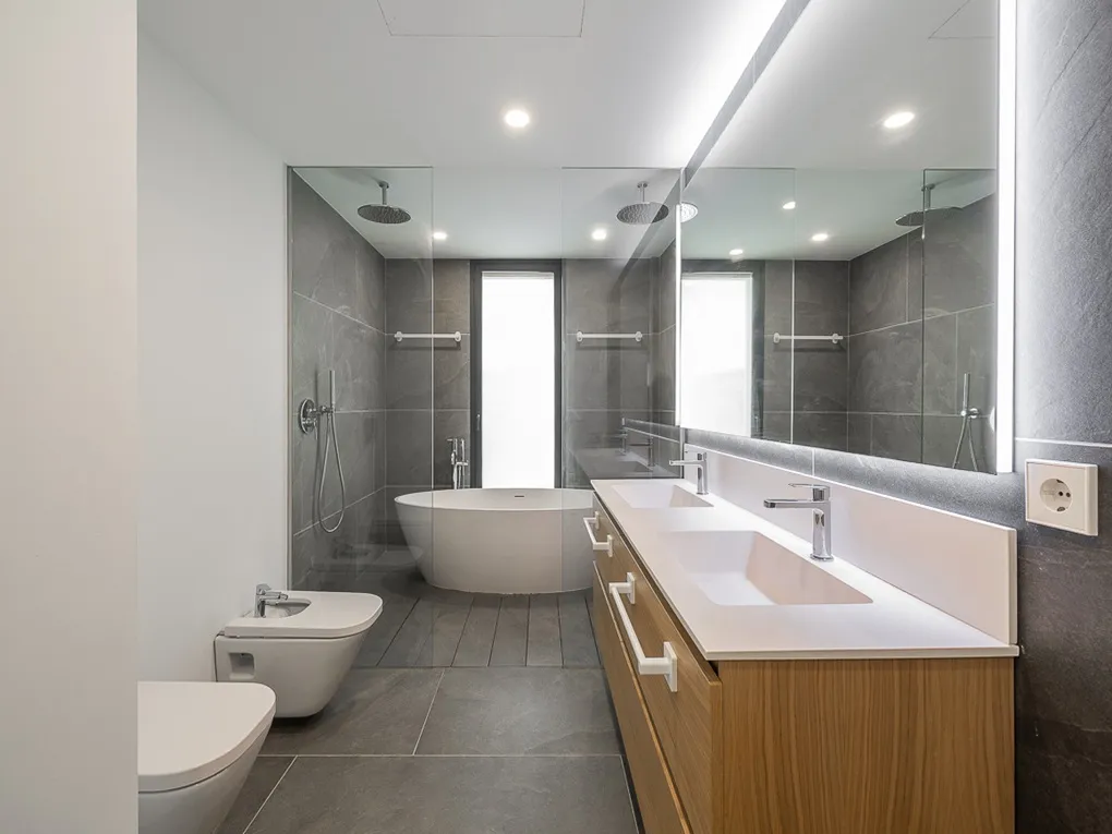 Àtic modern: terrassa en el terrat amb piscina comunitària-9