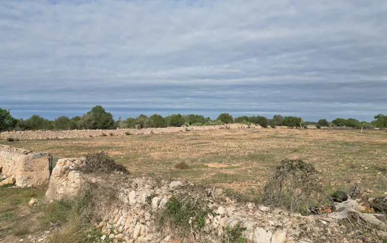 Solar rústic amb projecte i vistes a la muntanya