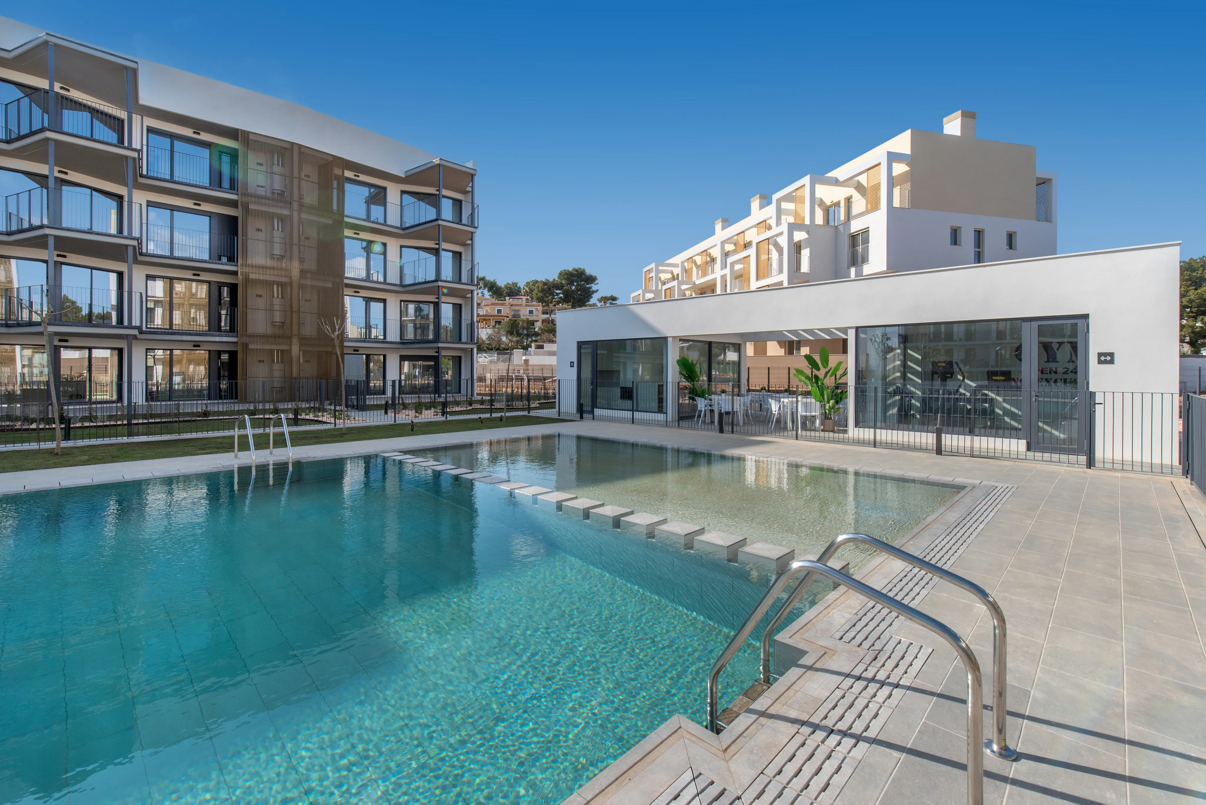 Gartenwohnung in moderner Neubauanlage mit großem Gemeinschaftspool-17