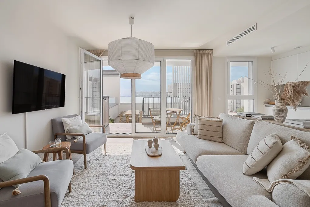 Newly built apartment with terrace, sea view, parking, communal pool-3