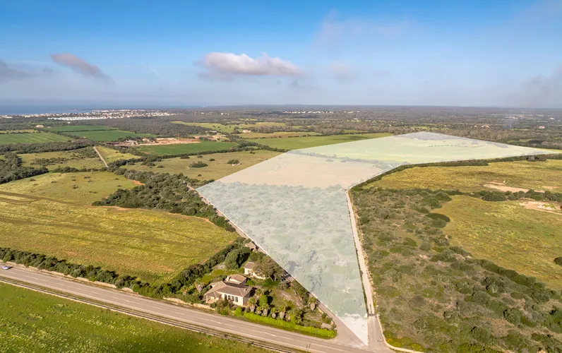 Działka z pozwoleniem na budowę w pobliżu Es Trenc
