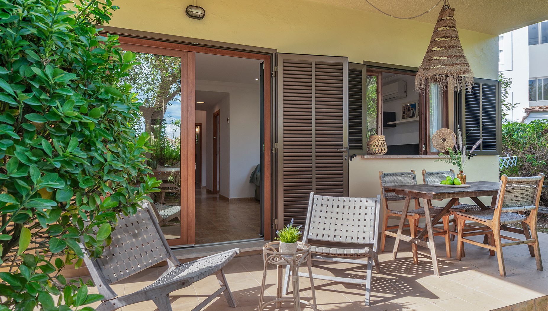 Appartement met gemeenschappelijk zwembad en vergunning voor vakantieverhuur in Puerto Pollensa