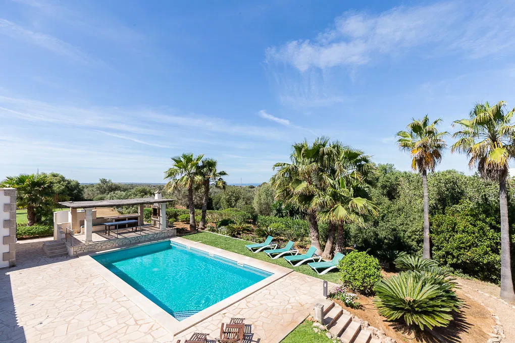 Modern villa with mediterranean charm near Llucmajor-5