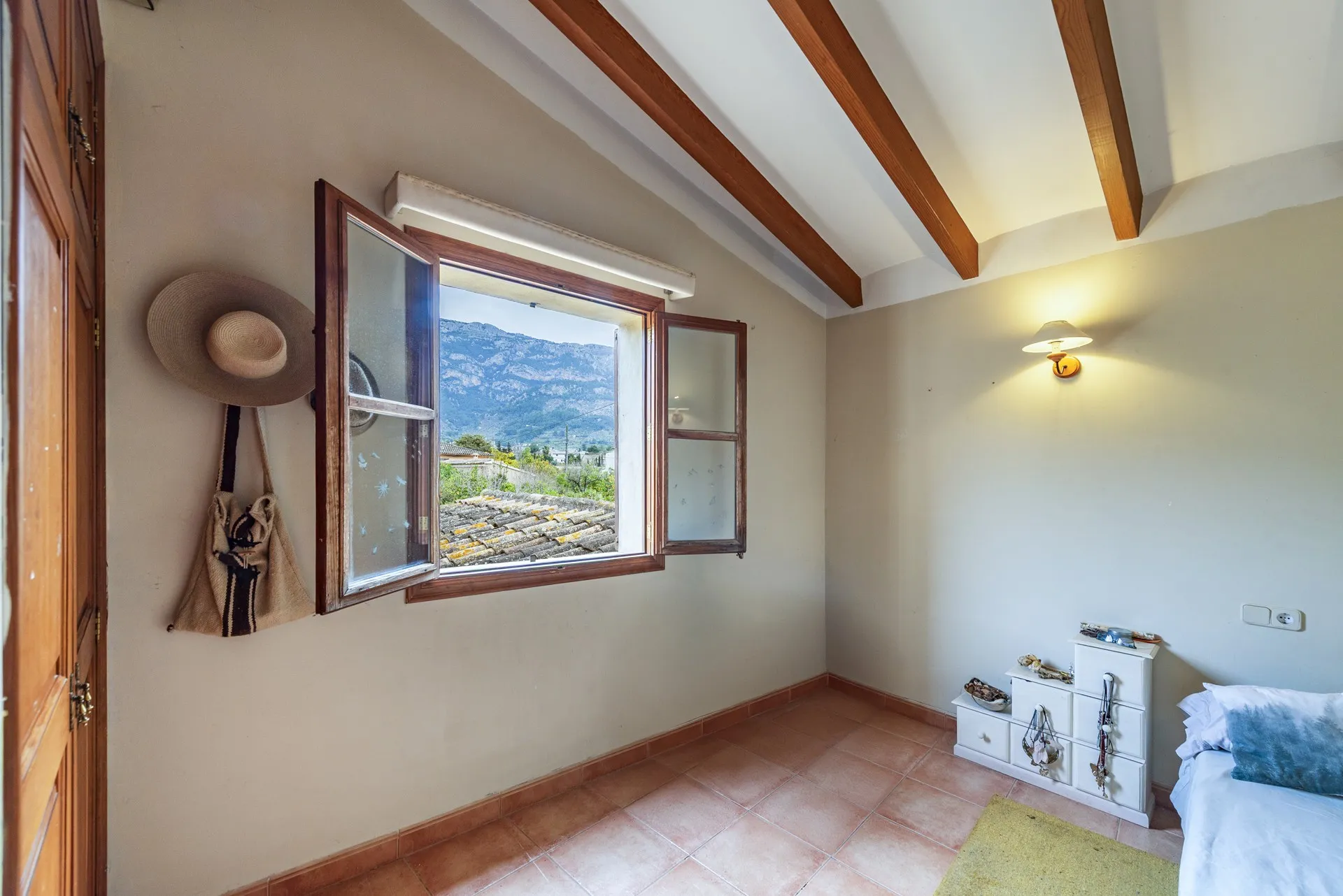 Incantevole casa alla periferia di Sóller con un bellissimo giardino.-10