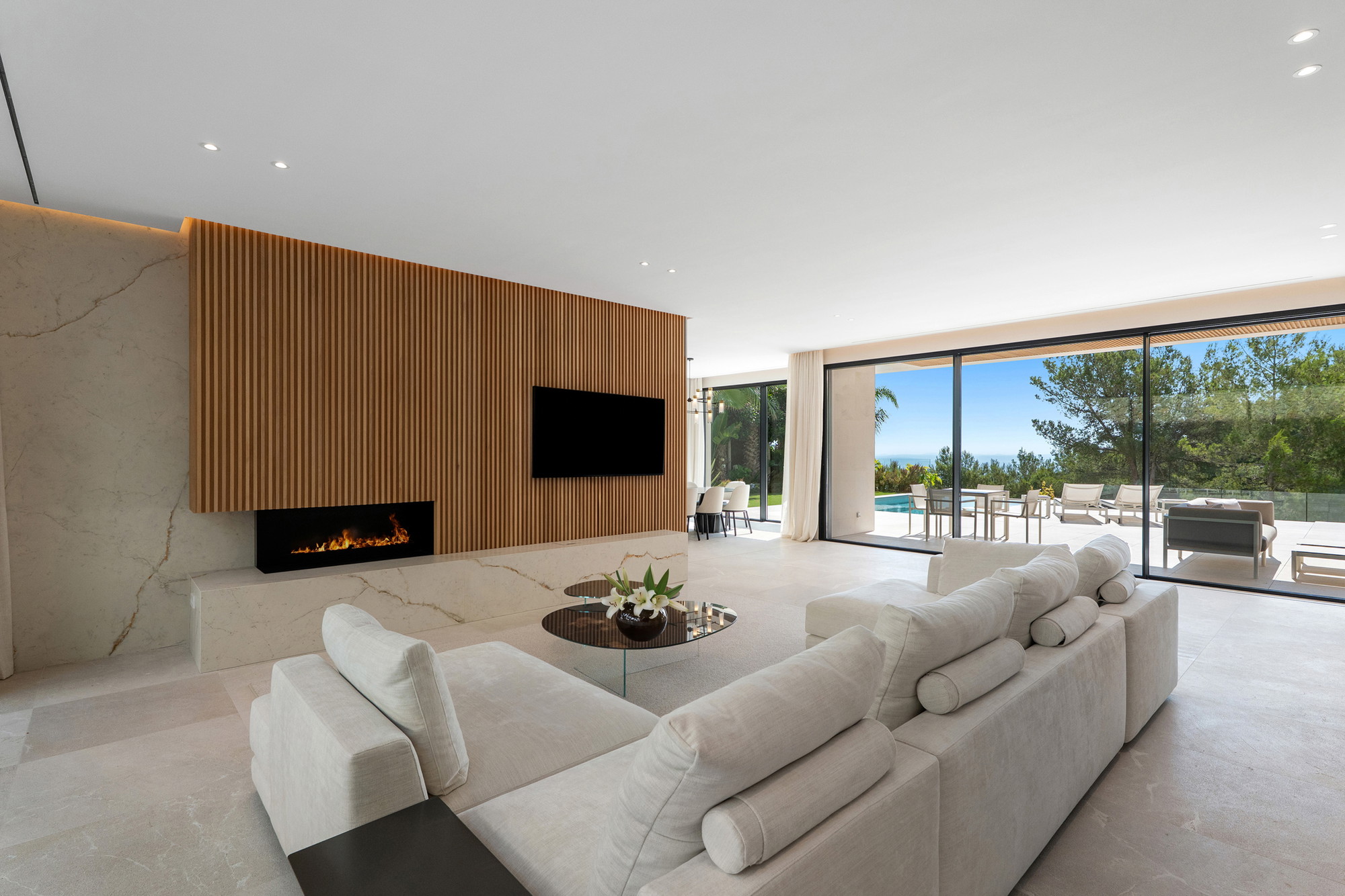 Moderne Neubauvilla mit Blick über die Landschaft bis nach Palma-5